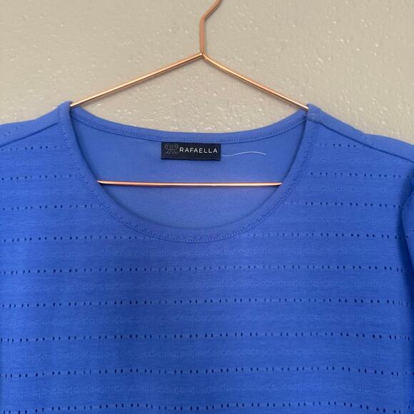 Rafaella new with tag short sleeved eyelet lined top size large - Picture 2 of 7